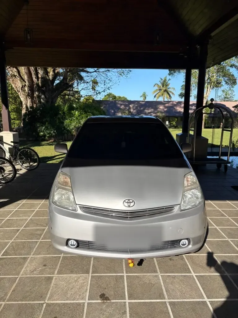 Front — Toyota Prius