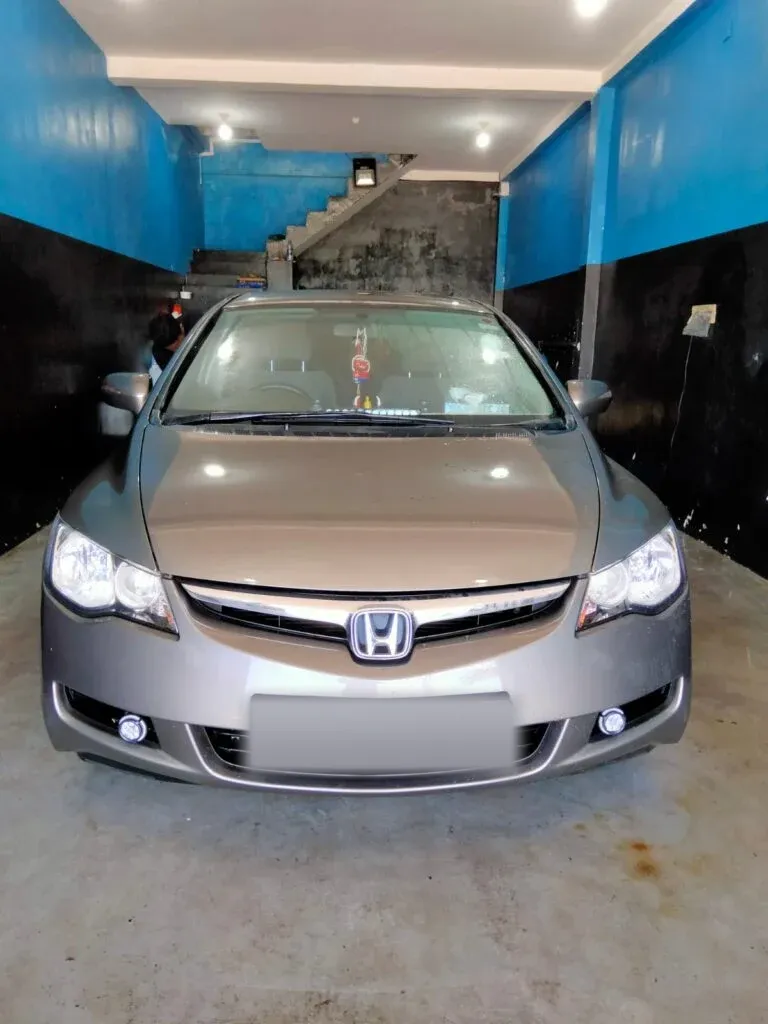 Front — Honda Civic hybrid