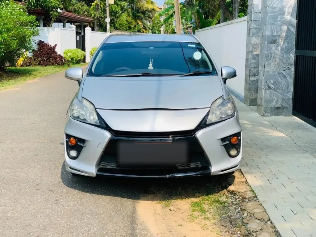 Front — Toyota Prius