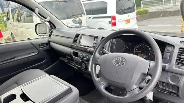Dashboard — Toyota KDH
