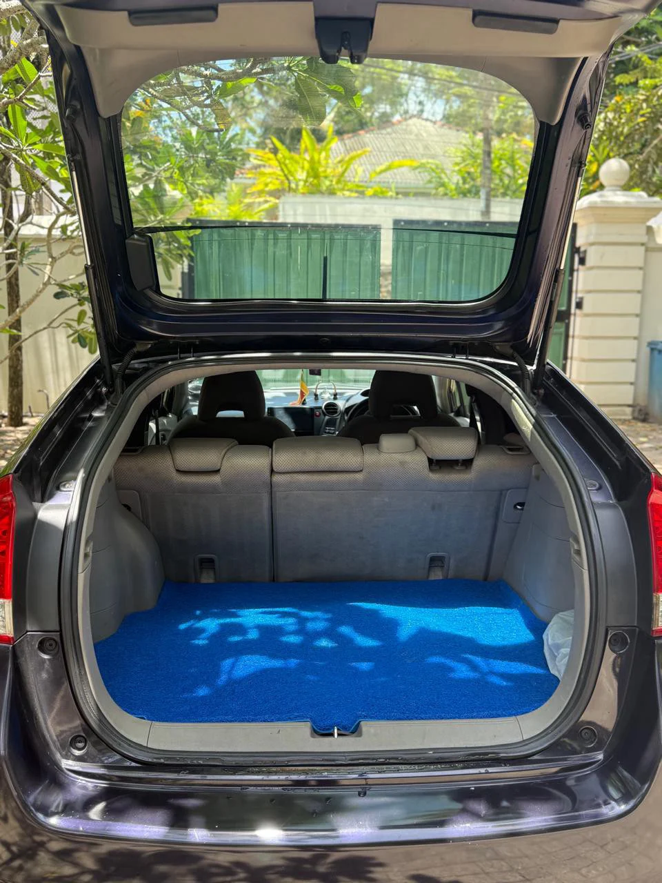 Passenger cabin — HONDA Insight