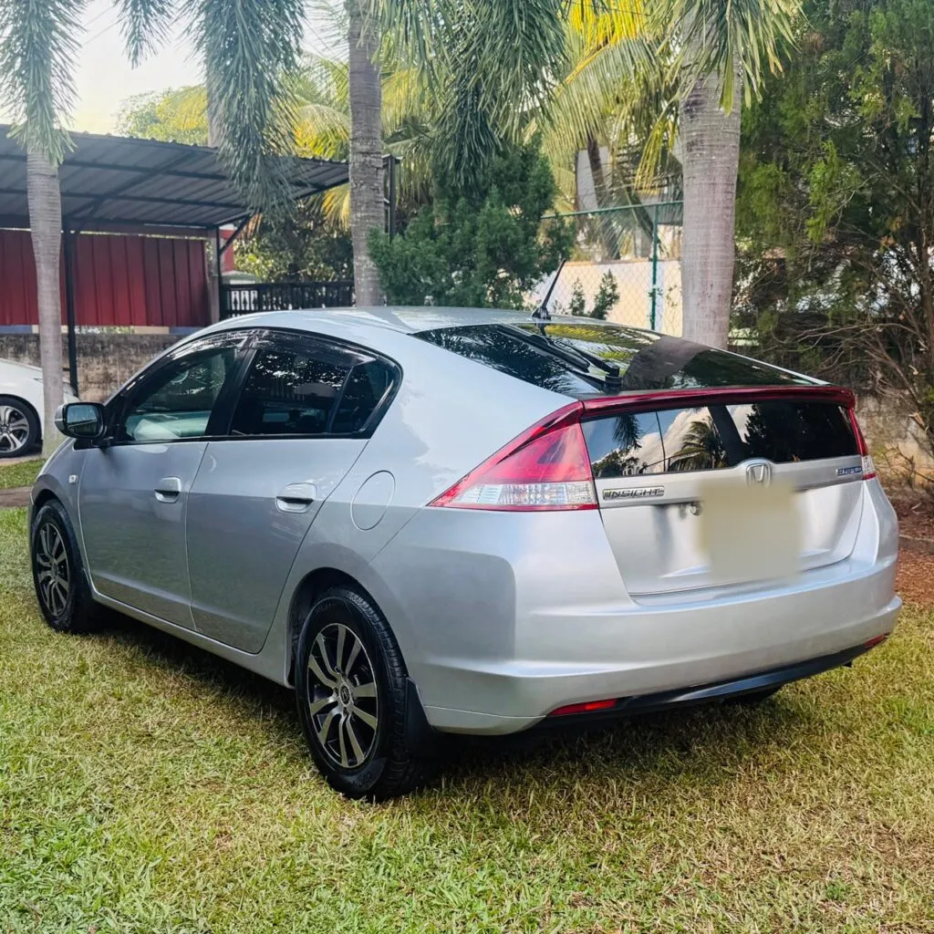Rear — Honda Insight