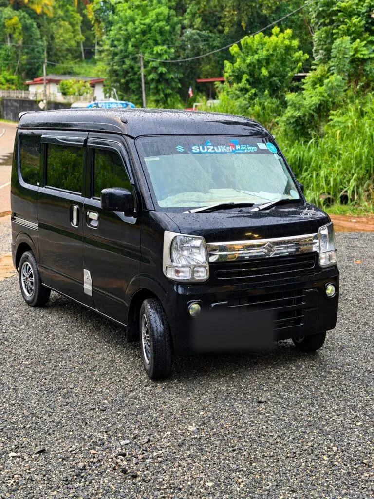 Front — Suzuki Every