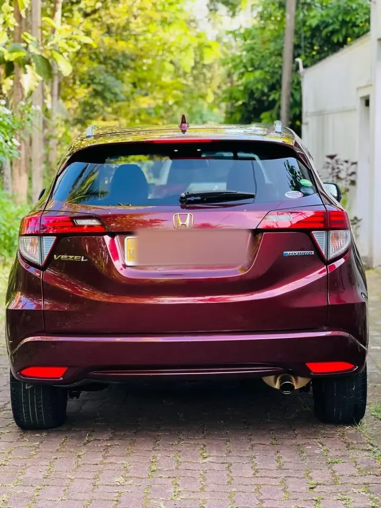 Rear — Honda Vezel
