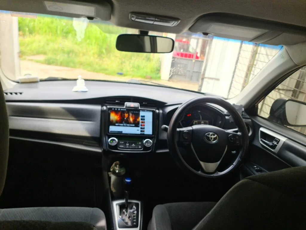 Dashboard — Toyota Corolla axio hybrid