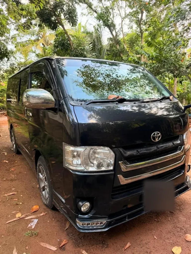 Right side — Toyota KDH