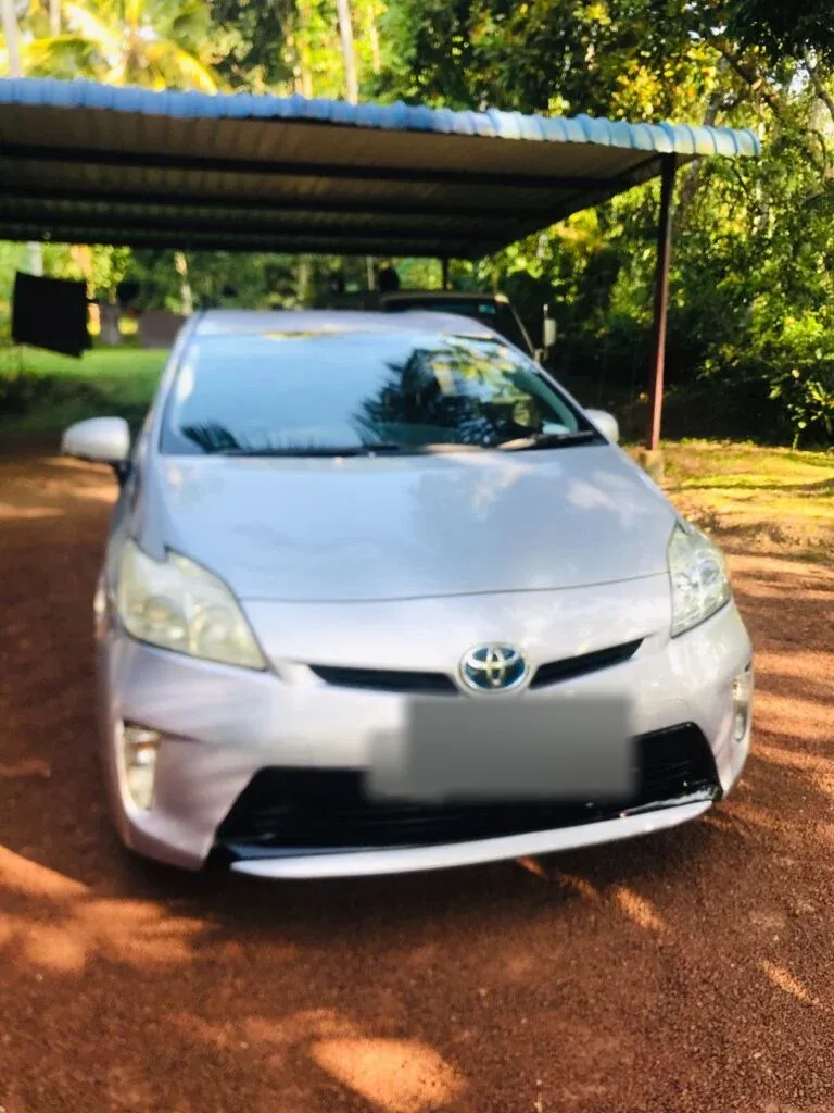 Front — Toyota Prius