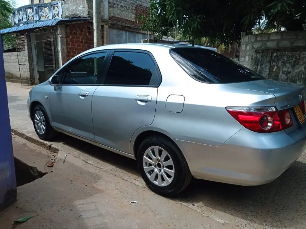 Left side — Honda ARIA
