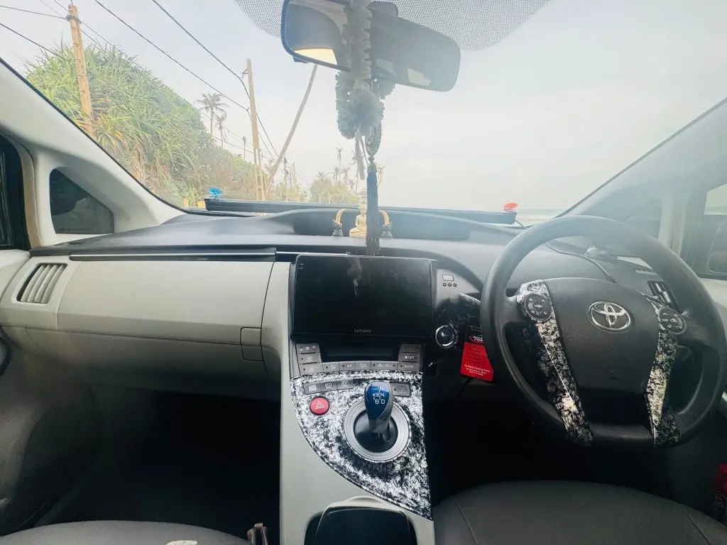 Dashboard — Toyota Prius