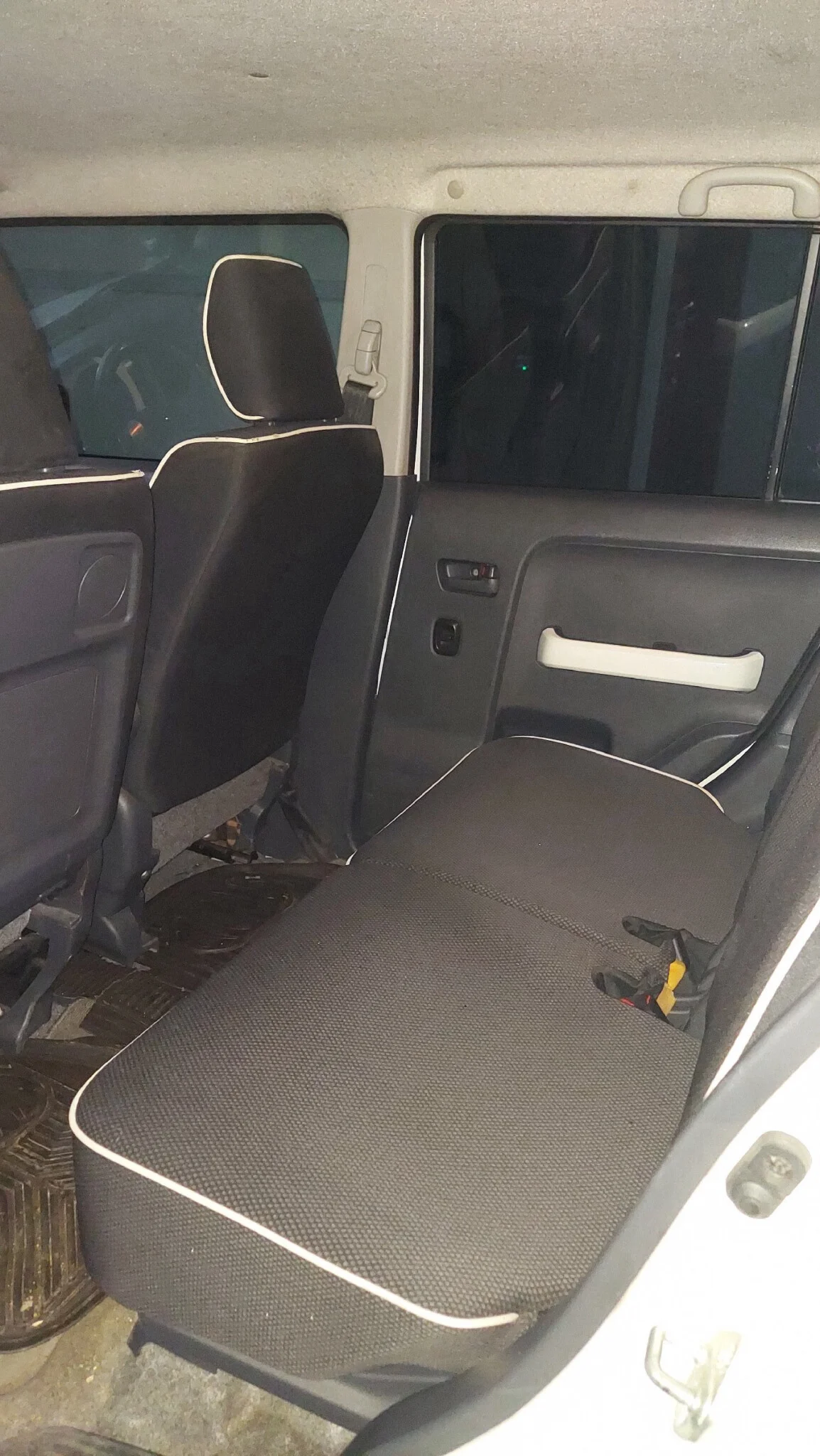 Interior left — MAZDA Flair Crossover