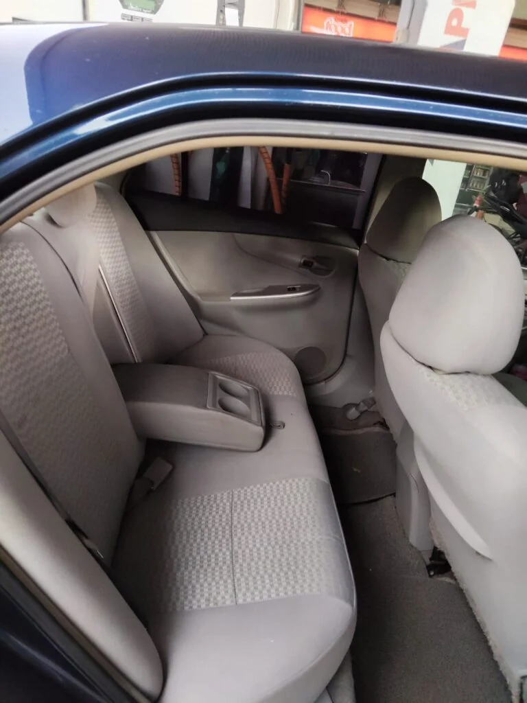 Interior left — Toyota Axio
