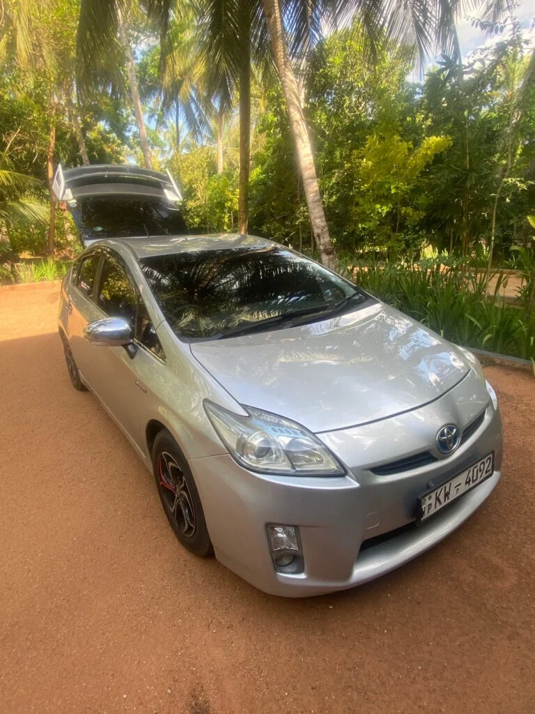 Right side — Toyota Prius