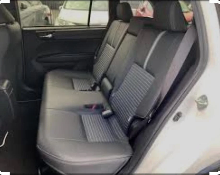 Interior left — Toyota Corolla Fielder
