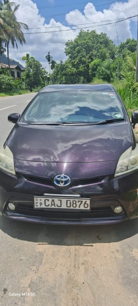 Front — Toyota Prius