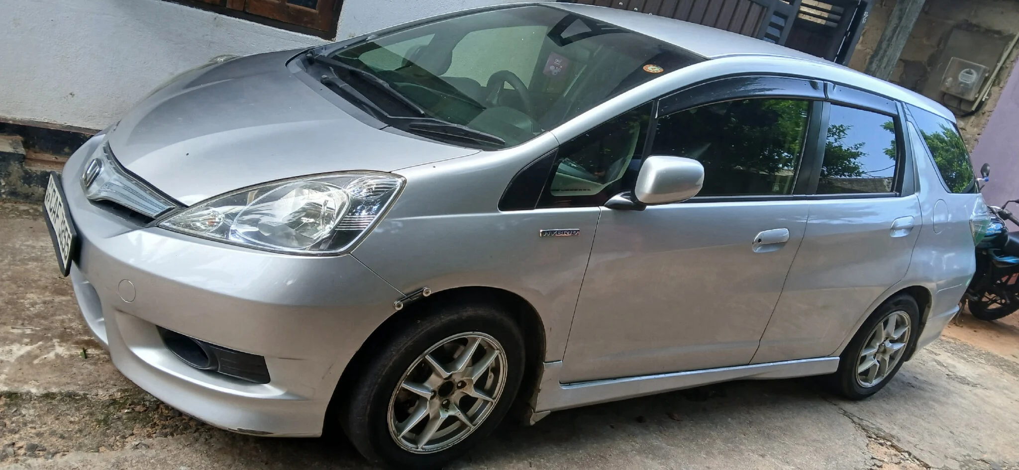 Left side — HONDA Fit