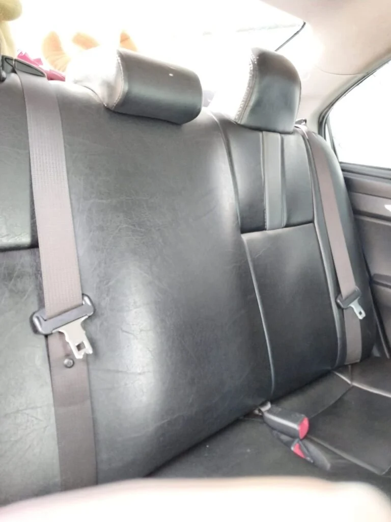 Left side — Toyota Axio Axio Hybrid car