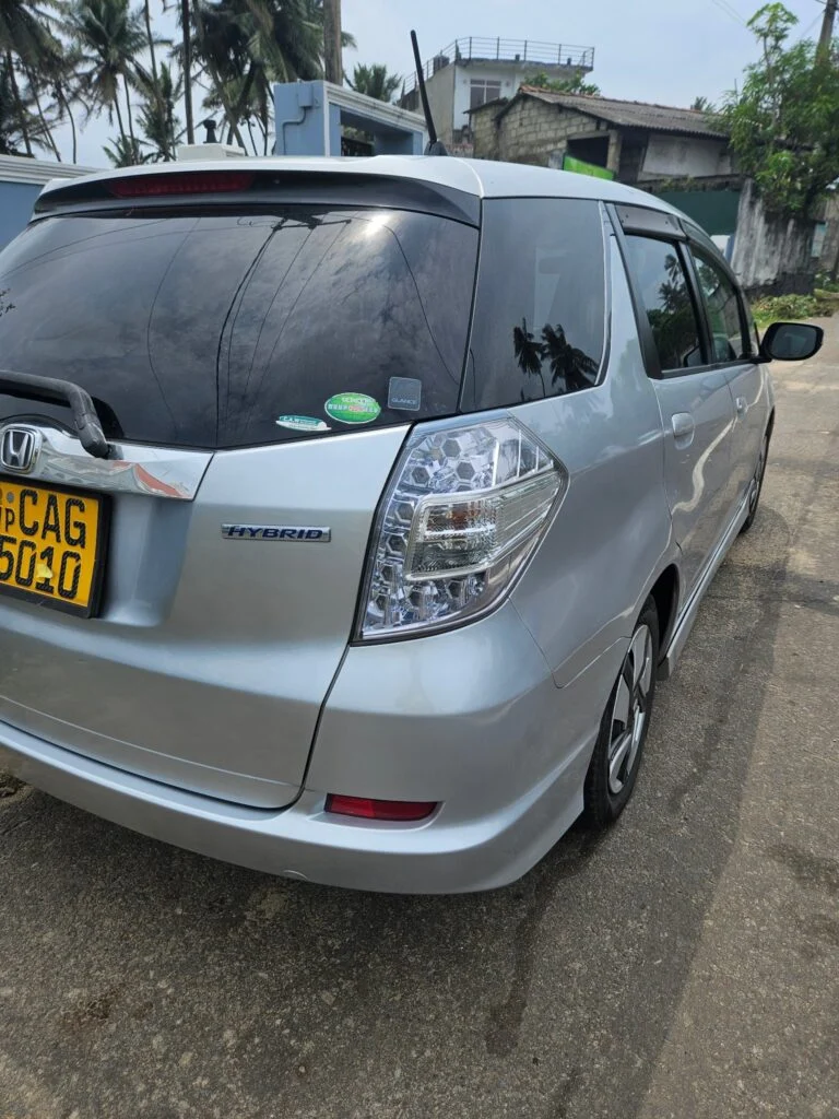 Left side — Honda Fit shuttel