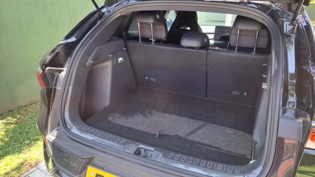 Boot / luggage area — BYD Atto3