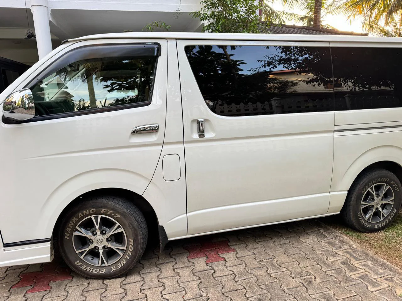Left side — Toyota Hiace