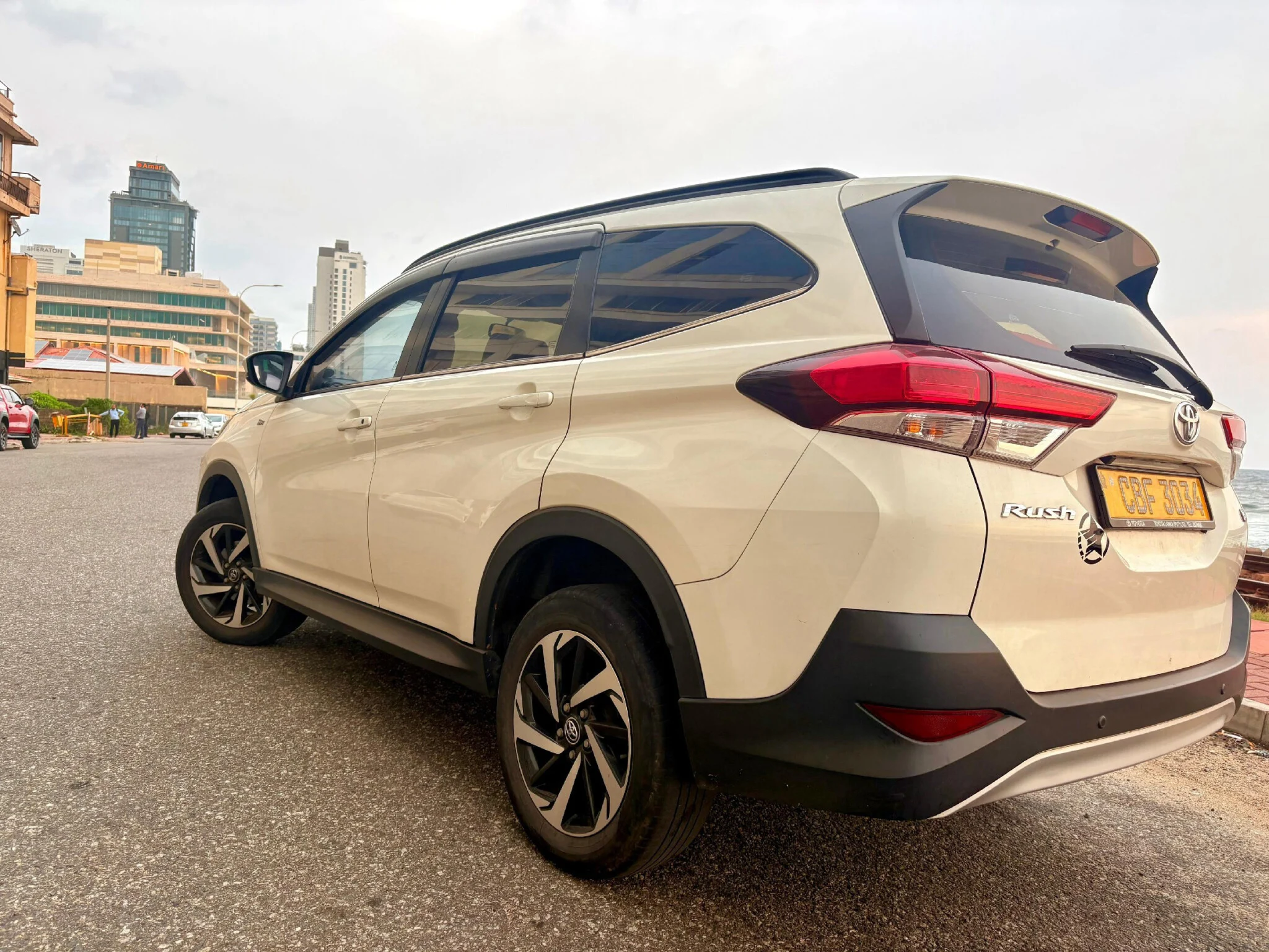 Left side — TOYOTA rush