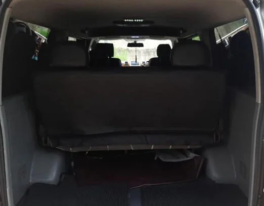 Boot / luggage area — TOYOTA 201 KDH